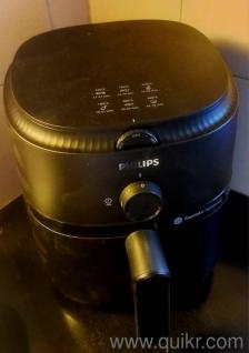 Philips Air Fryer 4.2 litre capacity. Brand new in original packing, unused. 