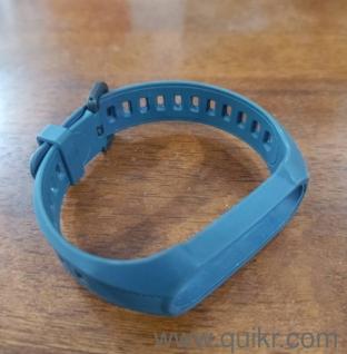 mi band 5 and band 6 strap