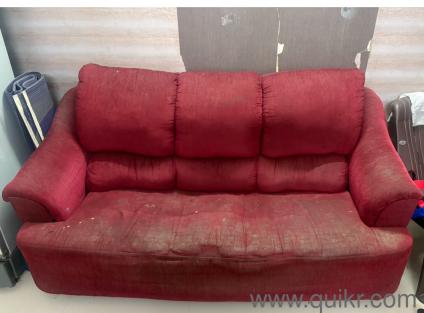Red colour sightly flour changed in seater