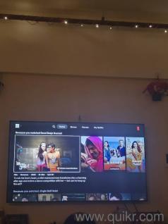 Samsung 55" 4K UHD Smart TV (UA55TU7200KXXL) 