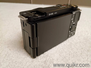 New and Original Sony ZV-E10 Mirrorless Camera with E PZ 16-50mm F3.5-5.6 OSS II Interchangeable Lens, Complete Accessories and Warranty.