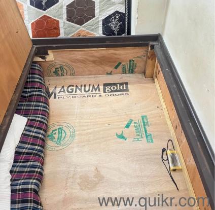 Single Bed cum Diwan