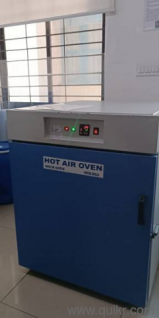 Laboratory Equipment - Hot Air Oven 230L 
