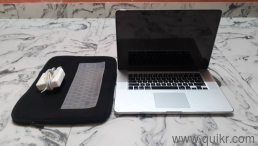 Macbook pro selling urgently 