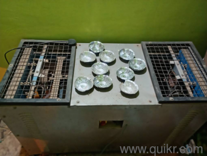paper plate Making Machine for SaleHeavy-duty machine in excellent working condition.Ideal for golgappe/prasad production.Easy operation, durable body.