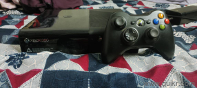 Xbox 360  (Microsoft X Box Video Game Console)