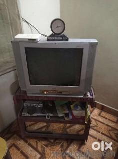 Onida colour TV 21 inche CRT 