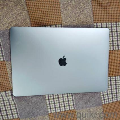 Apple MacBook Pro 16 A2141 