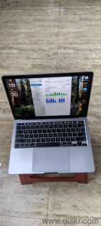 MacBook Pro i5 16GB Ram 512GB SSD Touchbar