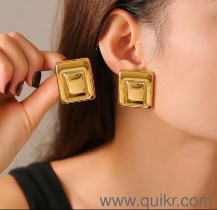 Manufacturer of Earrings, Necklace, anklets and All gold plated ornaments, For bulk deals contact us on whatsapp