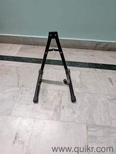 I am looking to sell my 6monthold Yamaha guitar for INR 7,500. The offer includes a Yamaha bag and a guitar stand. The instrument is in excellent condition, barely used, and looks almost new