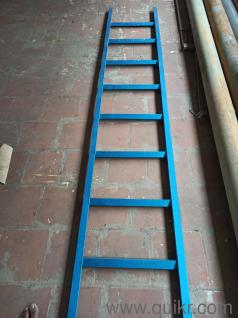 IRON LADDER ( GOOD CONDITION, COATED WITH WATERPROOF PAINT )
