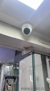 2 Cameras With Complete Set