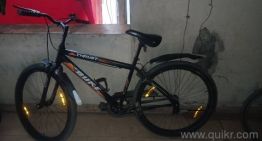 buke cycle thrust with locking mechanism inbuilt, so you no need to ca