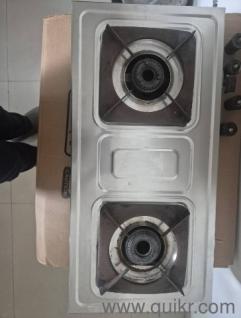 2 burner gas stove, in excellent condition 