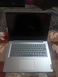 Selling Laptop 