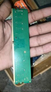 DDR4 8GB RAM CRUCIAL 