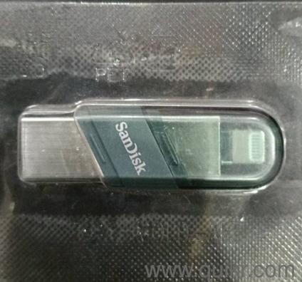 seal pack 128GB Apple lightning to USB pendrive 