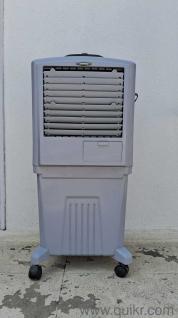 Symphony HiFlo 40 Personal Air Cooler For Home with Powerful Blower, Honeycomb Pads, i-Pure Technology and Low Power Consumption (40L, Light Grey)