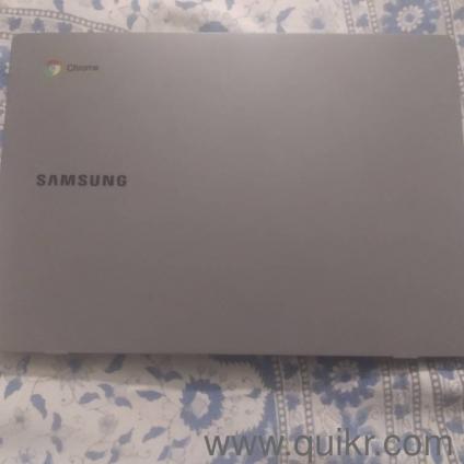Samsung chromebook laptop with 4gb ram and 16 gb internal along with 5000 mah battery