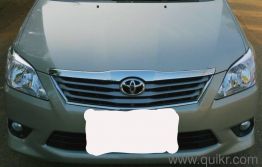 Toyota Innova 2.5 V 7 STR - 2013