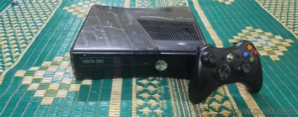i am selling Xbox 360 slim condition is good installed 20 games one wireless controller HDMI SD