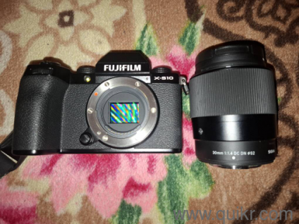 FUJIFILM X S10  FUJIFILM X S10