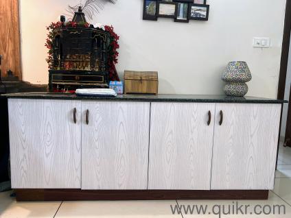 Move out sale : cabinet with granite top
