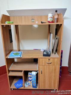 Utility computer table with storage