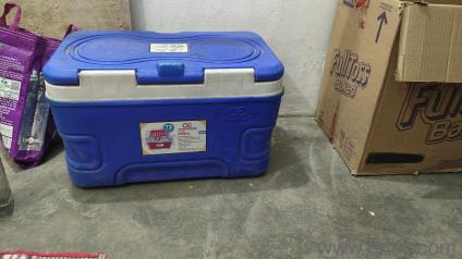I want to sell ice box  3 month old