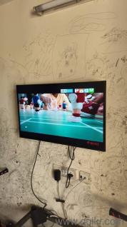 Samsung LED Full HD 32 cm - 2 years old