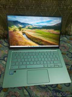 full touchscreen almost brand new chromebook 