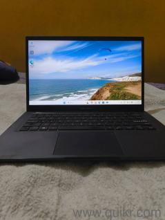 Asus Vivobook 14 Touch screen laptop 12th Generation Intel core i3 512 SSD 8 GB ram