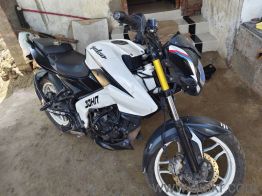 Used Bajaj Pulsar NS160 2021 Model Images