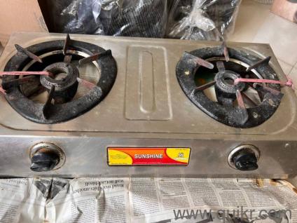 2 Top LPG Burner Gas Stove in Good condition 