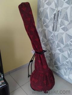 c-e Male miraj tanpura