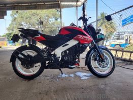 Bajaj Pulsar NS200 - 2021