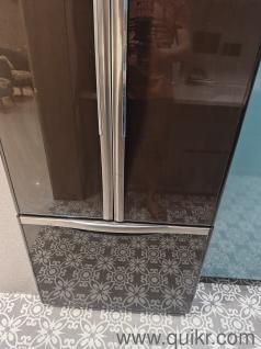 Hitachi 510 L Refrigerator Side by Side door, drawer style freezer mounted bottom, Touch panel display on door, brown color