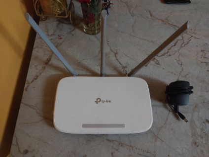 Wifi Router with Adapter