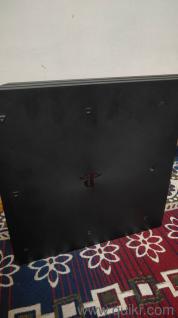 PS4 Pro 1 TB