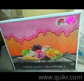 deep fridge is in very good Condition 