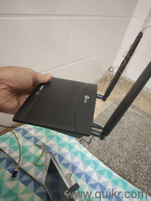 tp-Link TMR 100 wifi router sim based 