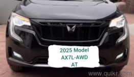 Mahindra XUV 700 - 2024