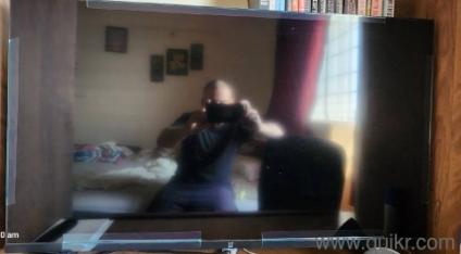 Oneplus smart android TV 40inch almost new