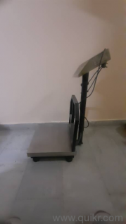 it is a iscale weighting machine 