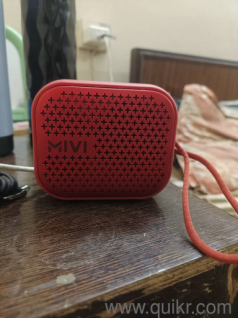 mivi roam 2 portable Bluetooth speaker. red colour, upto 7 hours battery backup brand new speaker not used .