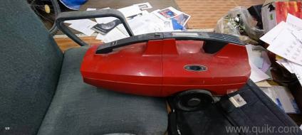 vacuum cleaner with all accessories. In fine working condition