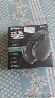 ANC (Active Noise Cancellation) Premium HEADSET worth 20k, ON SALE at THROW AWAY PRICE