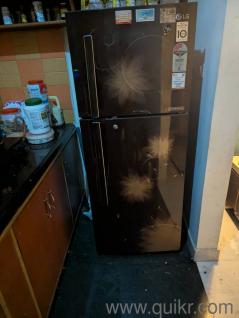 Lg refrigerator in good working condition..Gently used