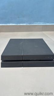 Playstation PS4 1TB with 5 games
